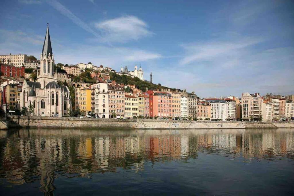 Le Rhone A Vos Pieds, Bellecour A Quelques Pas Apartment Lyon Exterior photo